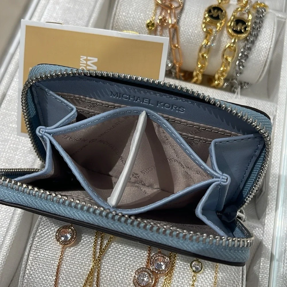 Michael Kors Jet Set Travel Medium Color-Block Wallet Pale Blue NWT